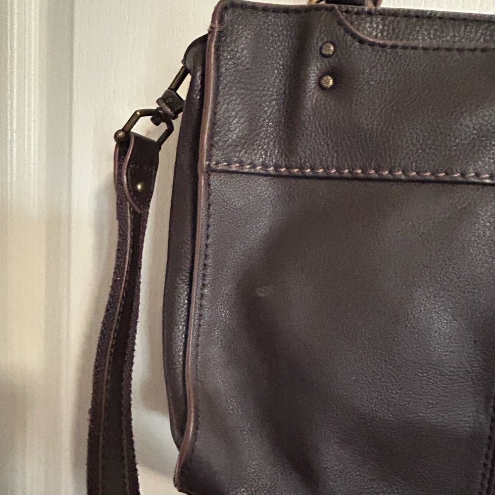 brown leather The Sak Alameda crossbody bag - Picture 4 of 7